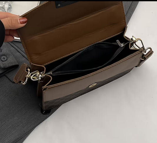 Women’s Vintage Small Square Bag with Wide Shoulder Strap